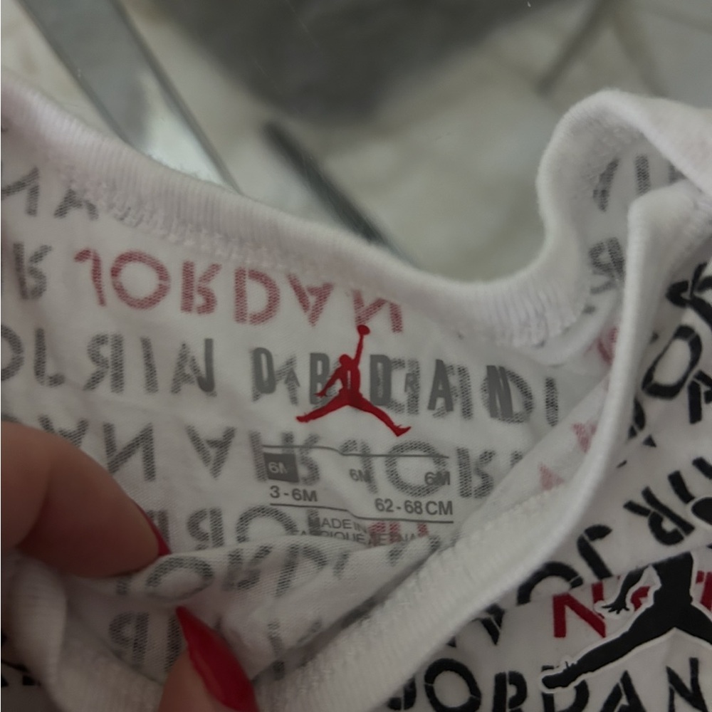 Jordan Infant baby  Bodysuit  set 6M and 9M - Picture 3 of 3